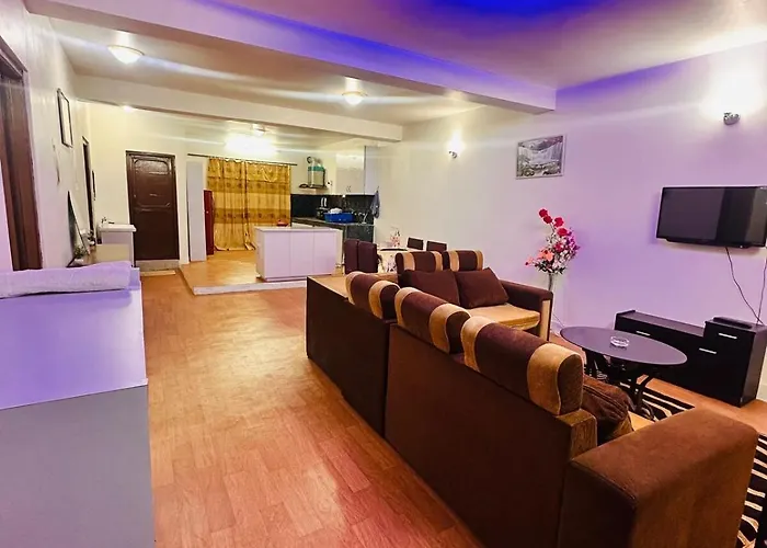 Apartamento For The Family, By The Family Katmandú